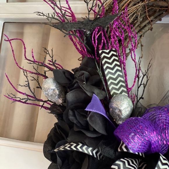 Halloween Wreath - Picture 4 of 4